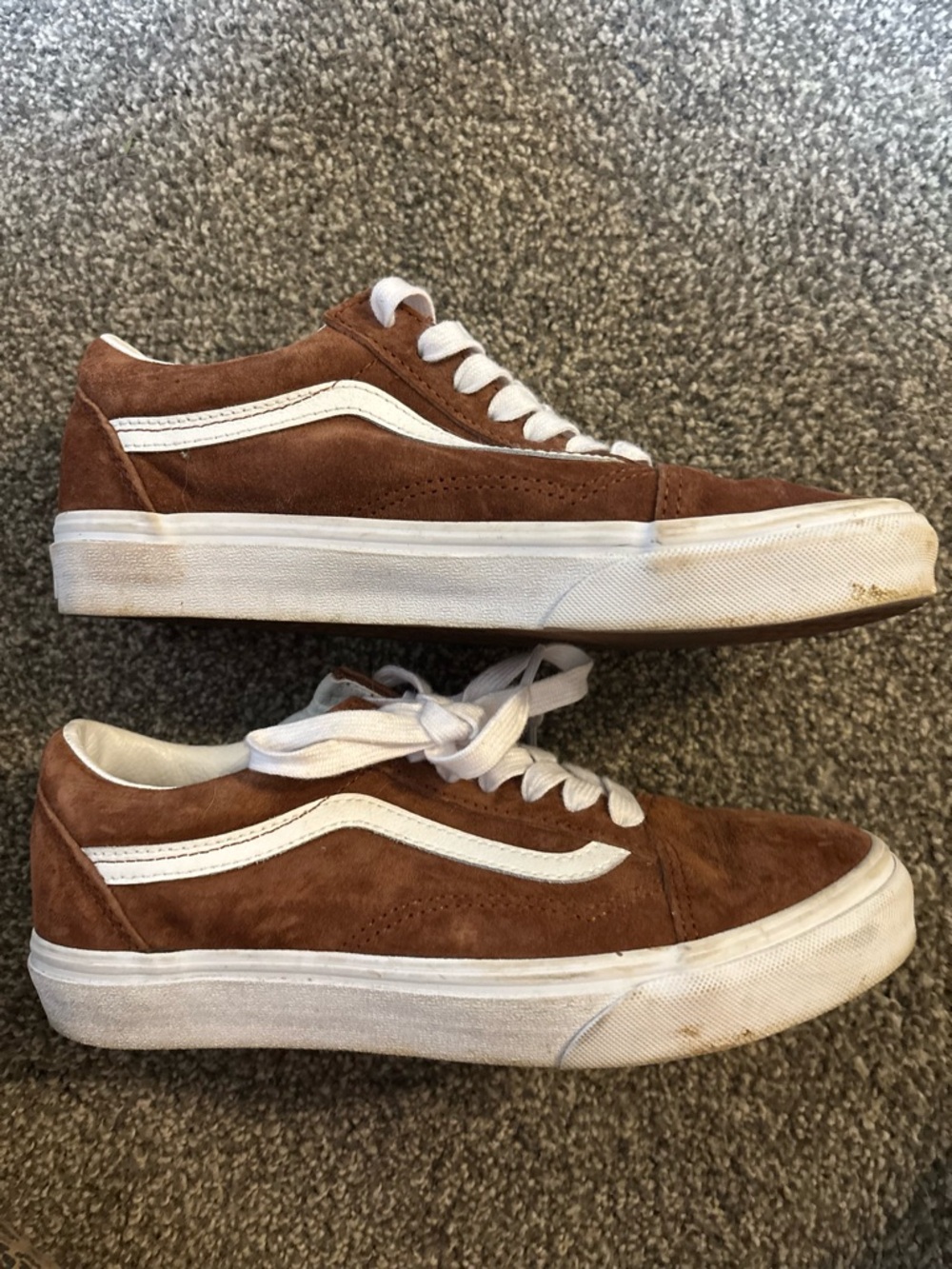 Women’s vans Brown Suede Low-Top Sneakers with White Stripe